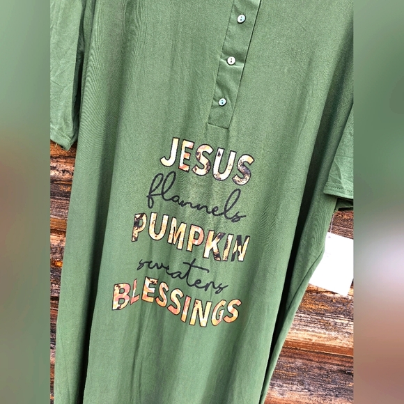 Not a Morning Person Green Fall Butter Soft Long Oversized Nightgown Dress O/S - Picture 2 of 6